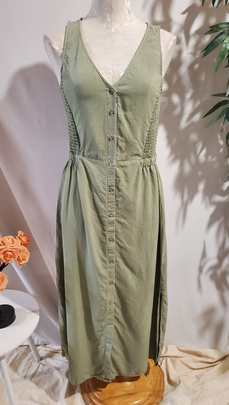 Anthropologie Cloth & Stone Button Smocked Maxi Dress Size XS Sage Green Cottage